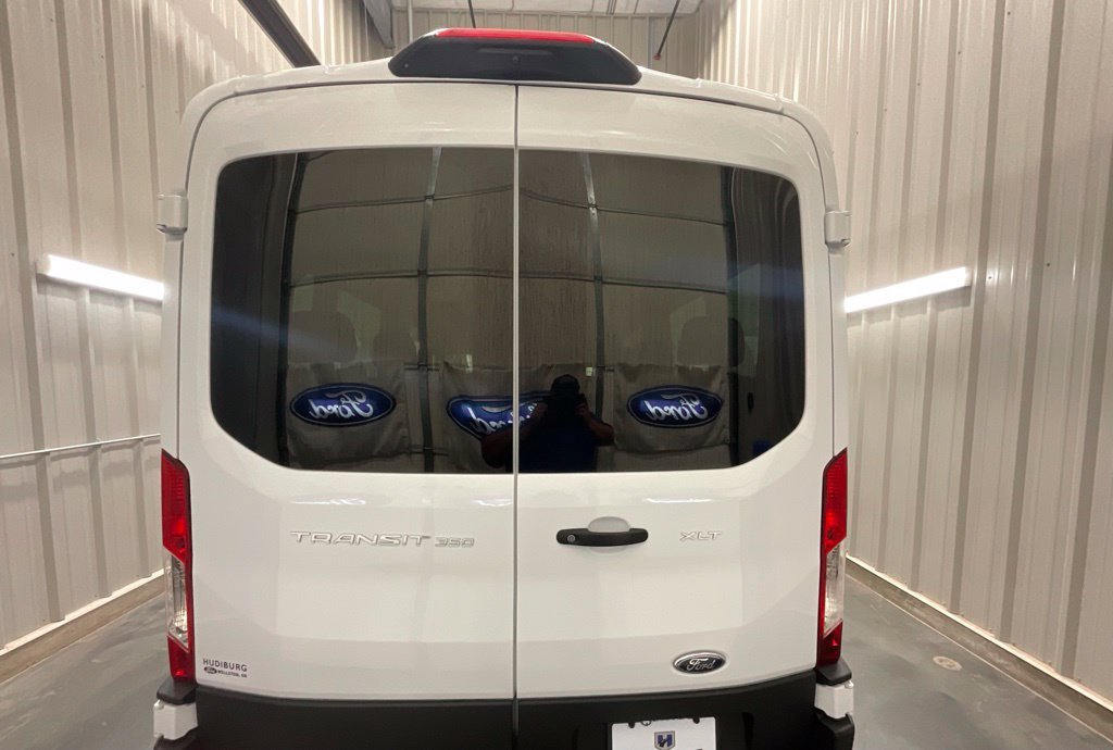 Used 2025 Ford Transit 350 XLT RWD image 21