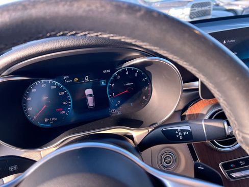 Used 2022 Mercedes-Benz GLC 300 4MATIC image 20