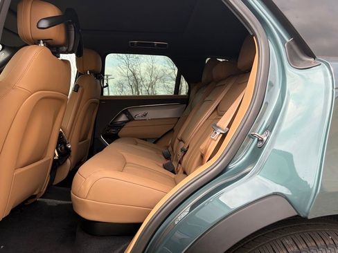 New 2026 Land Rover Range Rover Sport SE AWD/4WD image 13