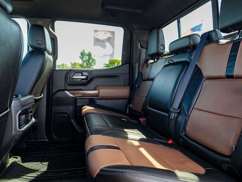 Used 2020 Chevrolet Silverado 1500 High Country w/ Technology Package image 25