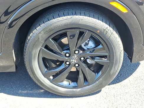 Used 2026 Buick Encore GX Sport Touring w/ Advanced Technology Package image 8