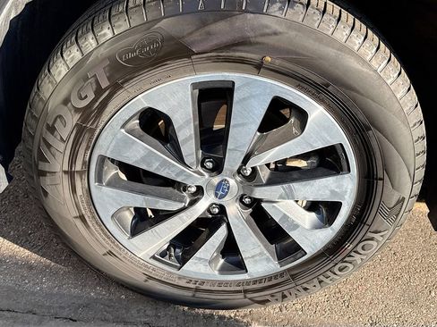 Certified 2024 Subaru Outback Premium image 28