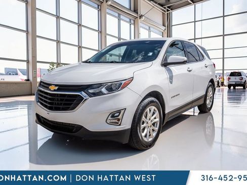 Used 2019 Chevrolet Equinox LT FWD image 25