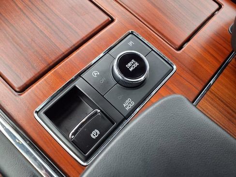 Used 2022 Lincoln Navigator L Reserve AWD/4WD image 17