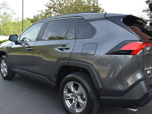 Used 2024 Toyota RAV4 XLE image 28