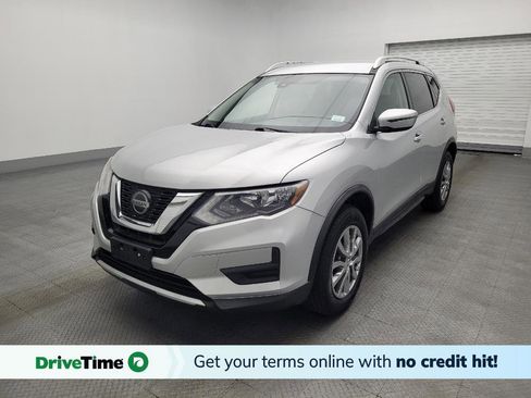Used 2019 Nissan Rogue SV image 1
