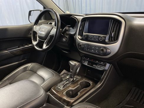 Used 2018 GMC Canyon SLT w/ Driver Alert Package image 46