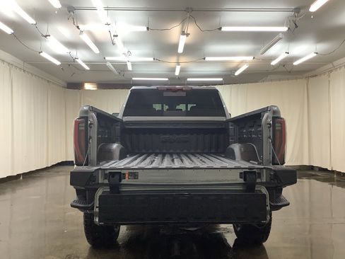 New 2026 GMC Sierra 2500 AT4X image 10