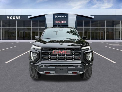Used 2023 GMC Canyon AT4 w/ AT4 Premium Package AWD/4WD image 8