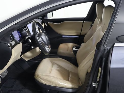 Used 2015 Tesla Model S P85D image 27