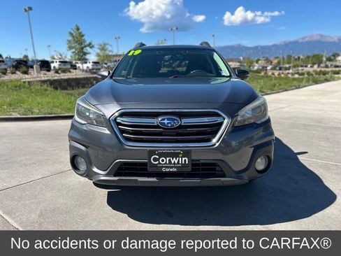 Used 2019 Subaru Outback 2.5i Premium AWD/4WD image 2