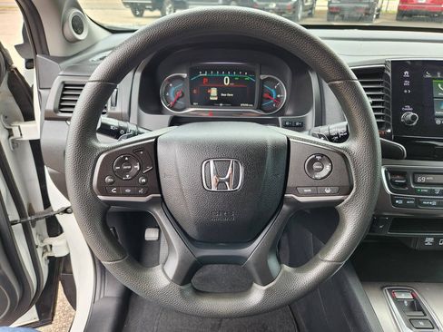 Used 2021 Honda Pilot EX image 22