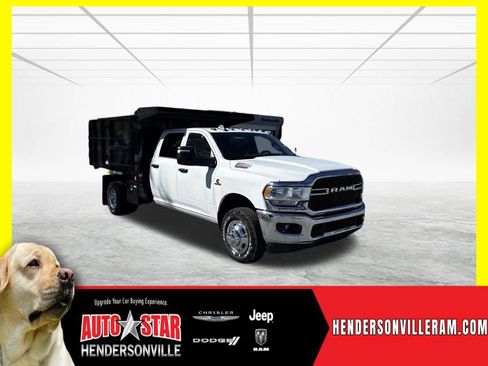 Used 2023 RAM 3500 Tradesman w/ Chrome Appearance Group image 1