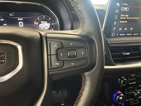 Used 2023 GMC Yukon AT4 AWD/4WD image 42