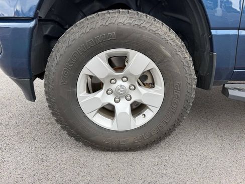 Used 2020 RAM 1500 Big Horn AWD/4WD image 16