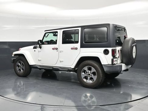 Used 2016 Jeep Wrangler Unlimited Sahara w/ Trailer Tow Group AWD/4WD image 8