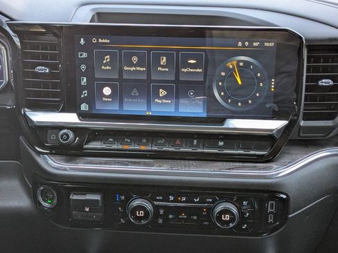 Used 2023 Chevrolet Silverado 1500 LTZ w/ Technology Package image 19