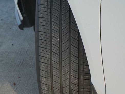 Used 2024 Honda Accord EX image 29