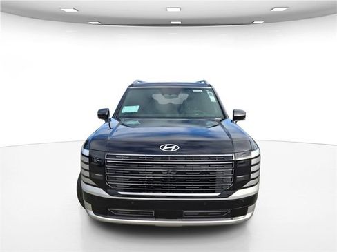 Used 2026 Hyundai Palisade Calligraphy AWD/4WD image 2