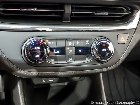 New 2026 Buick Envista Sport Touring FWD image 15