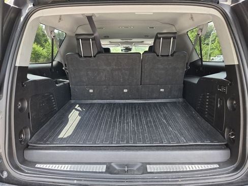Used 2020 GMC Yukon XL SLT AWD/4WD image 41