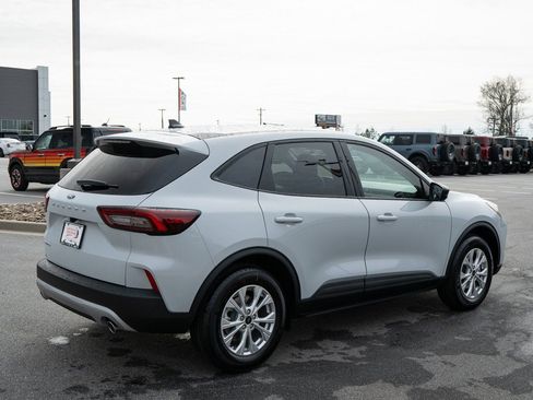 New 2026 Ford Escape Active w/ Cold Weather Package image 10