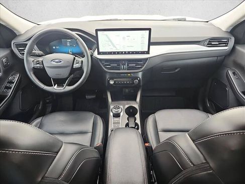 Used 2024 Ford Escape Platinum AWD/4WD image 18