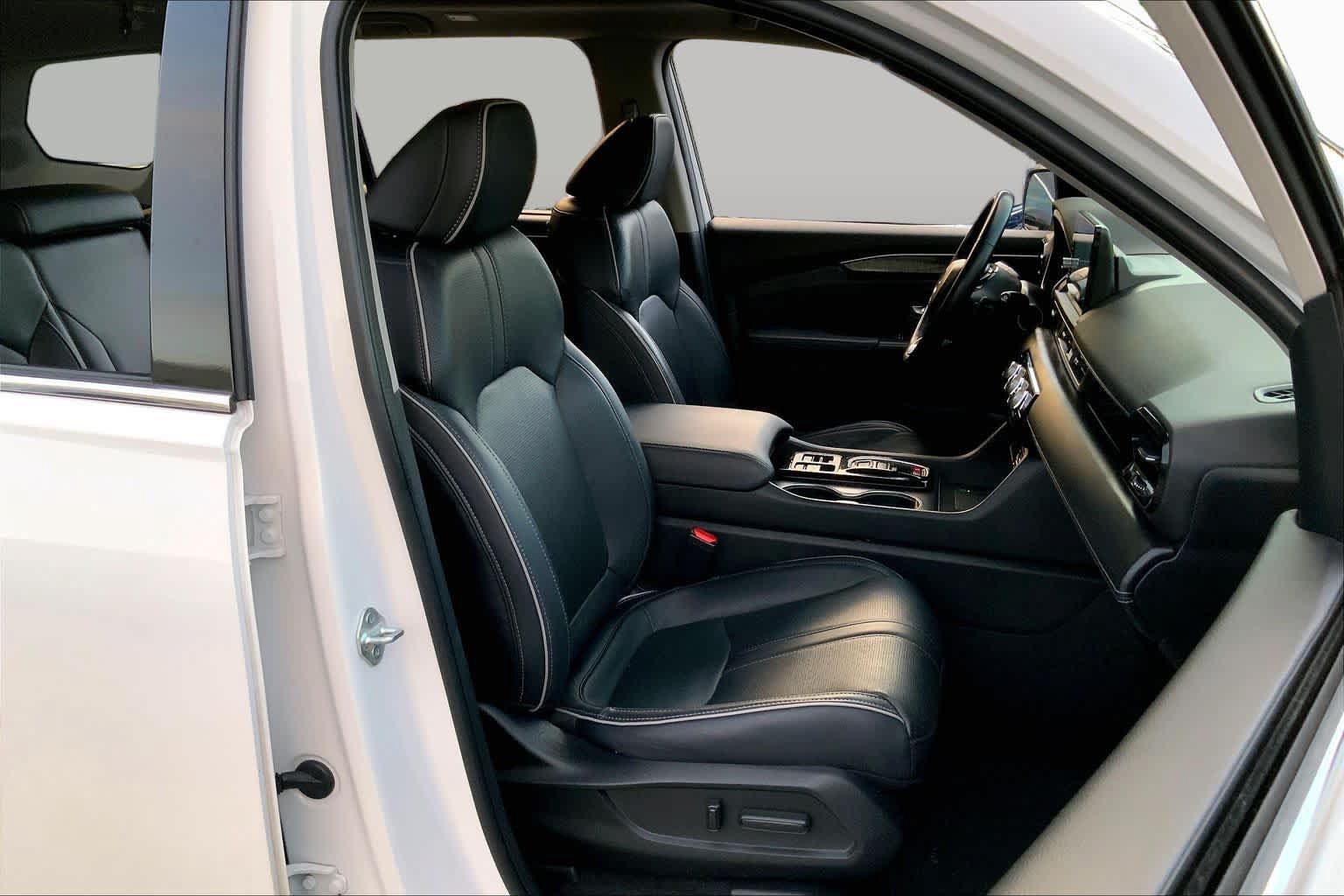 Used 2023 Honda Pilot Elite image 8