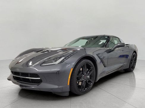 Used 2018 Chevrolet Corvette Stingray Coupe w/ 1LT RWD image 34