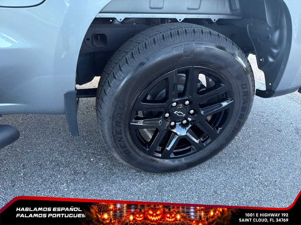 Used 2025 Chevrolet Silverado 1500 Custom RWD image 11