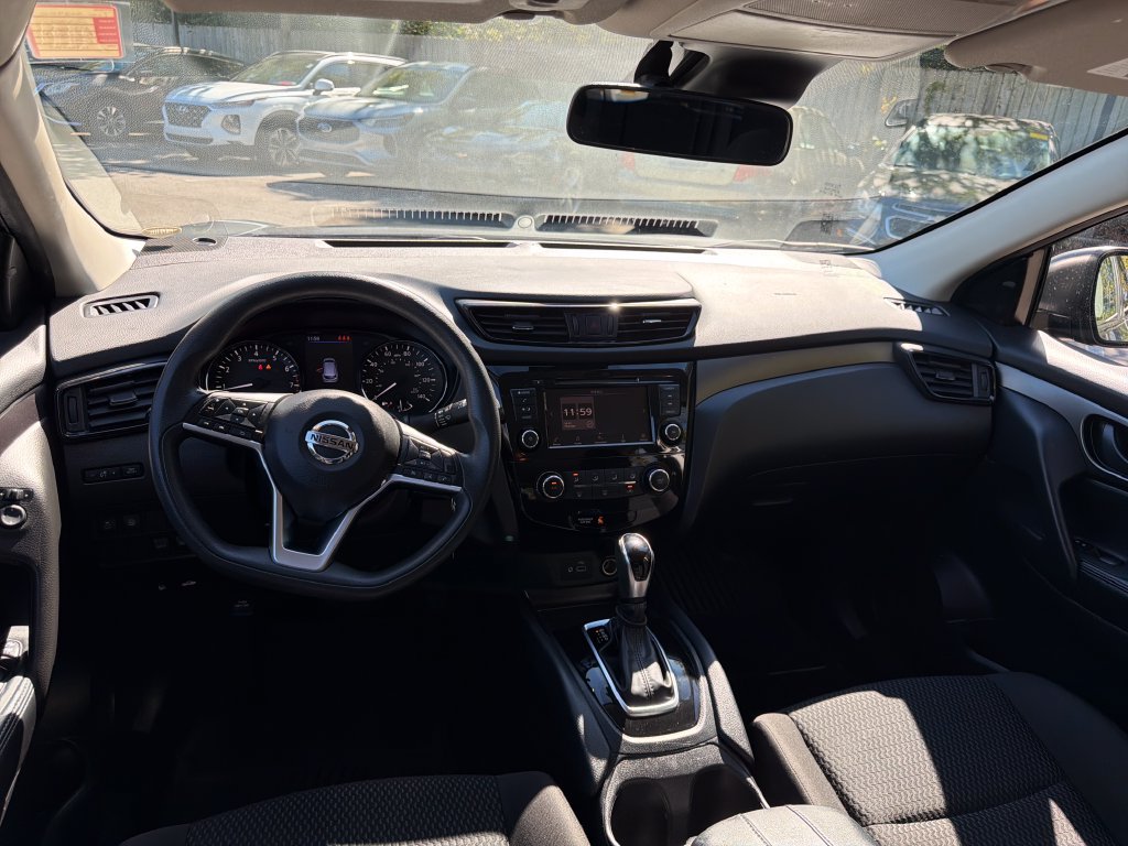 Used 2020 Nissan Rogue Sport S w/ Appearance Package FWD image 20