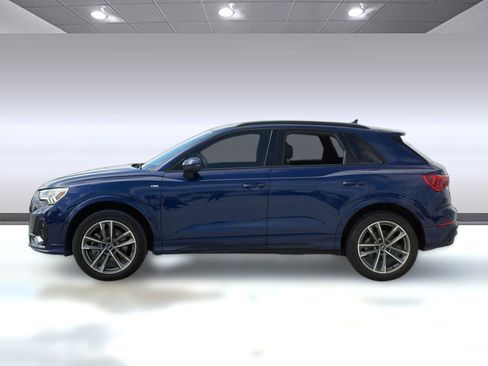 Certified 2023 Audi Q3 2.0T Premium w/ Black Optic Sport Package AWD/4WD image 2