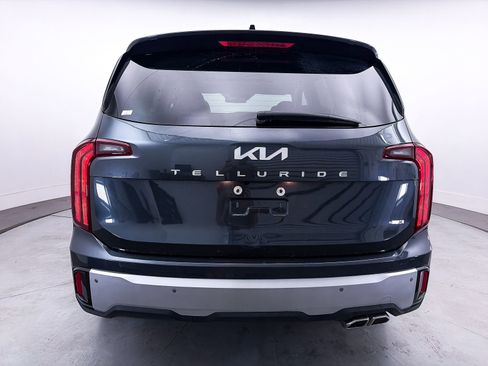 Used 2024 Kia Telluride S w/ S Sunroof Package image 16