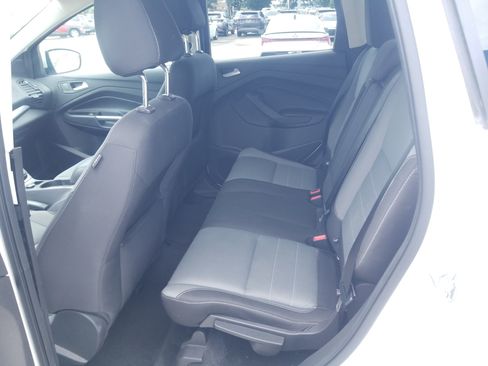 Used 2016 Ford Escape SE FWD image 12