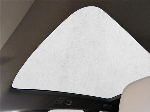 New 2025 Volvo EX90 Ultra image 5