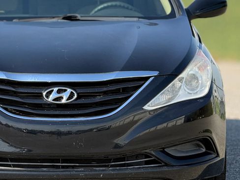 Used 2012 Hyundai Sonata GLS w/ Popular Equipment Pkg FWD image 12