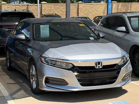 Used 2020 Honda Accord LX image 3