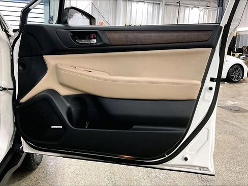 Used 2016 Subaru Outback 2.5i Limited image 23