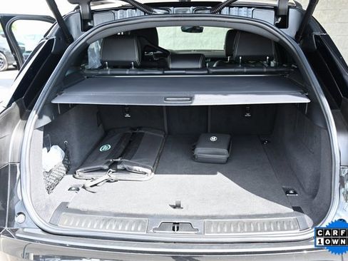 Used 2023 Land Rover Range Rover Velar R-Dynamic S image 22