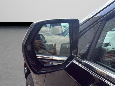 Used 2024 Chevrolet Tahoe LT AWD/4WD image 30
