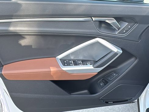 Used 2025 Audi Q3 2.0T Premium Plus image 12