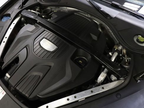 Used 2019 Porsche Panamera 4 image 86