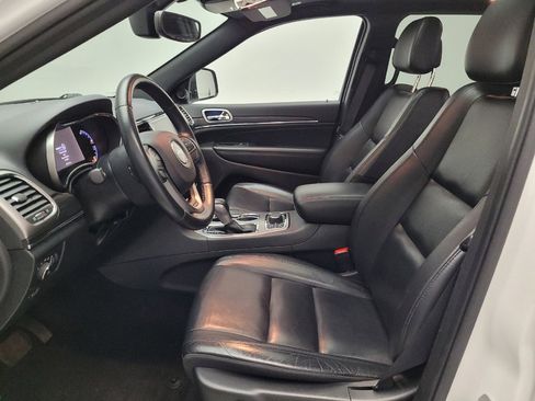 Used 2022 Jeep Grand Cherokee Limited image 17
