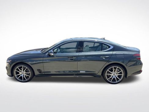 Used 2023 Genesis G70 2.0T RWD image 6