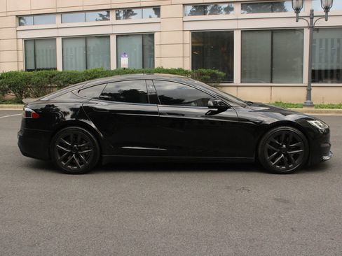 Used 2021 Tesla Model S Plaid AWD/4WD image 6