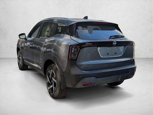 New 2026 Nissan Kicks SV w/ SV Premium Package FWD image 8