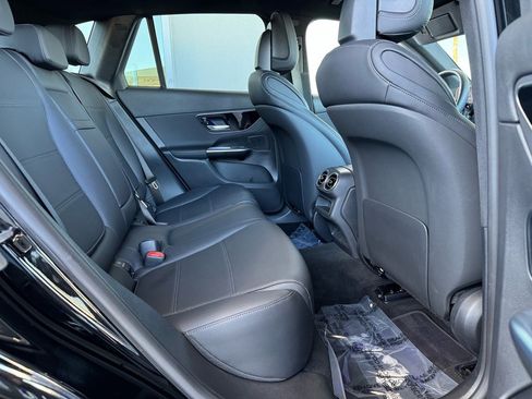 Certified 2025 Mercedes-Benz GLC 300 image 18