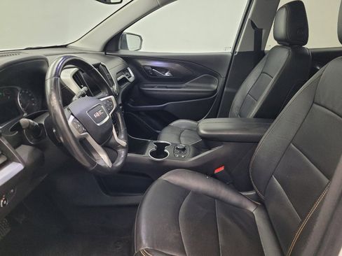 Used 2021 GMC Terrain SLT w/ Elevation Edition image 17
