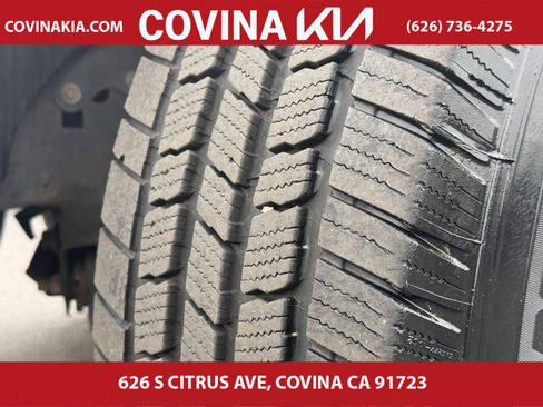 Used 2012 Ford Expedition Limited image 33