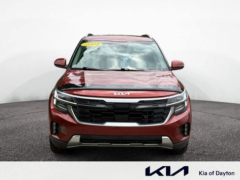 Used 2024 Kia Seltos SX AWD/4WD image 2